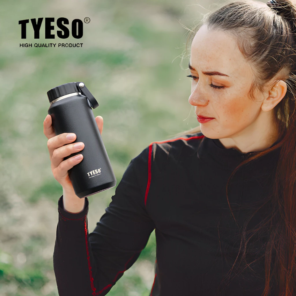 TYESO Vacuum Insulated Tumbler